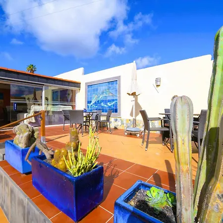 别墅 Madora - Private Pool, Amazing Garden, Sea View, Quiet Location