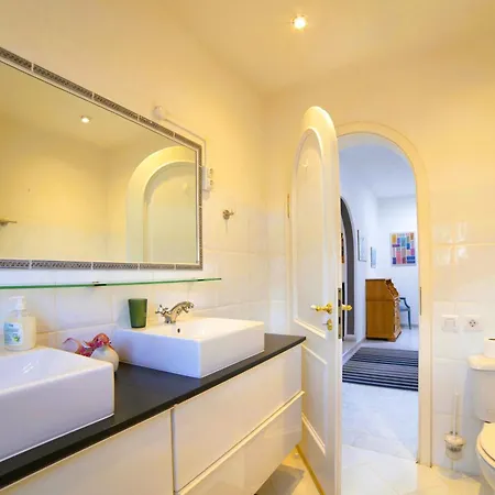 Madora - Private Pool, Amazing Garden, Sea View, Quiet Location * 蒂亚斯