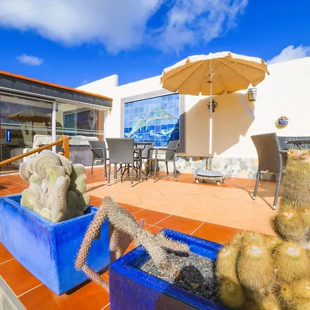 别墅 Madora - Private Pool, Amazing Garden, Sea View, Quiet Location *