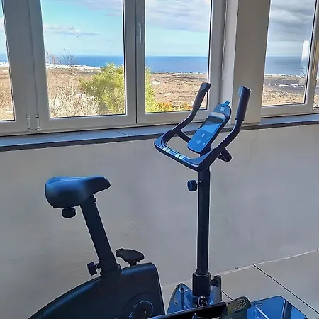 Madora - Private Pool, Amazing Garden, Sea View, Quiet Location 别墅