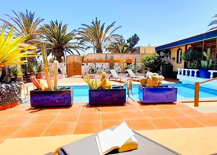 Madora - Private Pool, Amazing Garden, Sea View, Quiet Location Villa