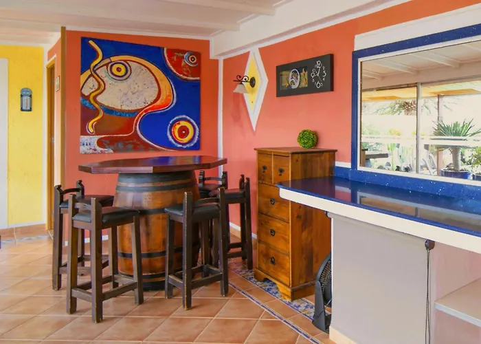 Madora - Private Pool, Amazing Garden, Sea View, Quiet Location Tías