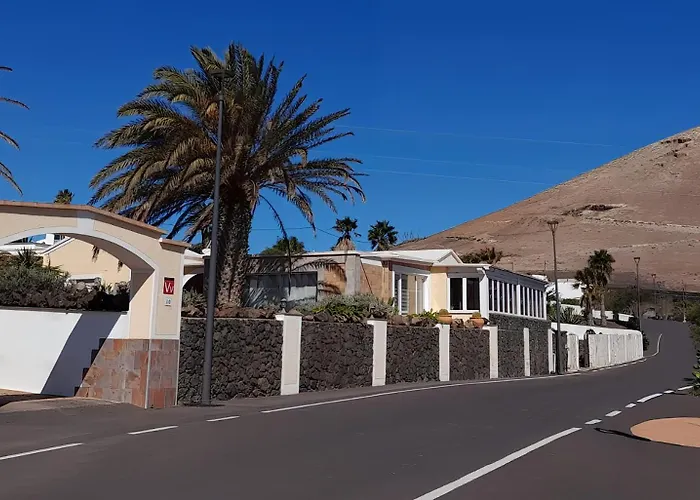 Villa Madora - Private Pool, Amazing Garden, Sea View, Quiet Location