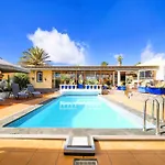 Madora - Private Pool, Amazing Garden, Sea View, Quiet Location * Tías