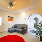 Madora - Private Pool, Amazing Garden, Sea View, Quiet Location Willa