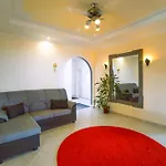 Willa Madora - Private Pool, Amazing Garden, Sea View, Quiet Location