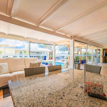 Madora - Private Pool, Amazing Garden, Sea View, Quiet Location *
