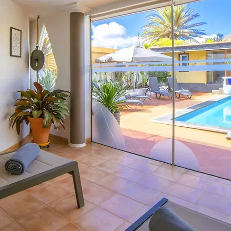 Madora - Private Pool, Amazing Garden, Sea View, Quiet Location Tías