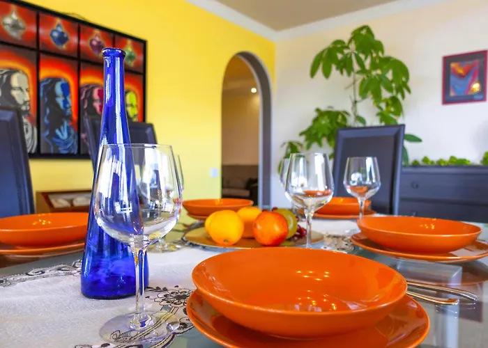 Madora - Private Pool, Amazing Garden, Sea View, Quiet Location