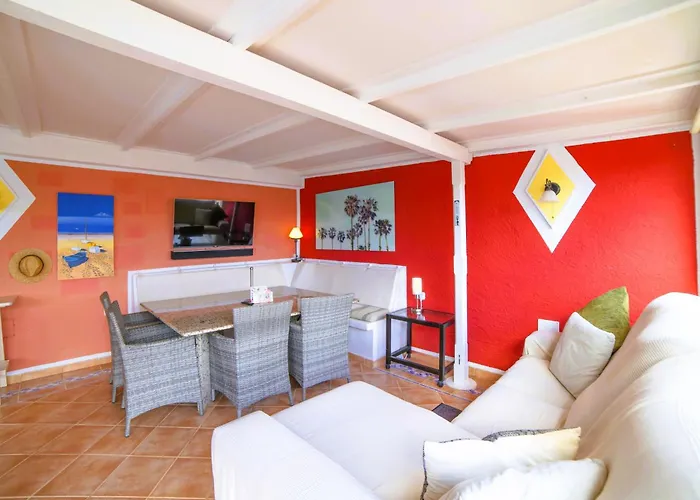 Villa Madora - Private Pool, Amazing Garden, Sea View, Quiet Location Tías