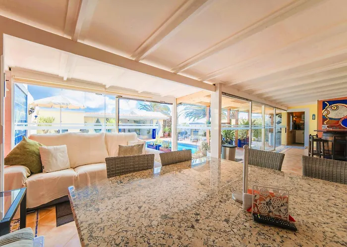 Madora - Private Pool, Amazing Garden, Sea View, Quiet Location *