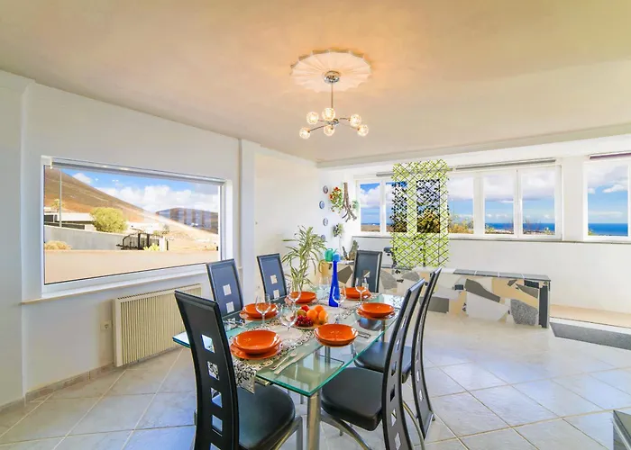 Madora - Private Pool, Amazing Garden, Sea View, Quiet Location Villa