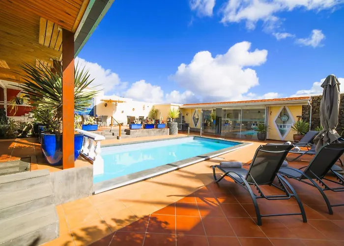 Madora - Private Pool, Amazing Garden, Sea View, Quiet Location *