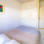 빌라 Madora - Private Pool, Amazing Garden, Sea View, Quiet Location *