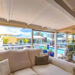 Madora - Private Pool, Amazing Garden, Sea View, Quiet Location 빌라