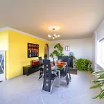 빌라 Madora - Private Pool, Amazing Garden, Sea View, Quiet Location